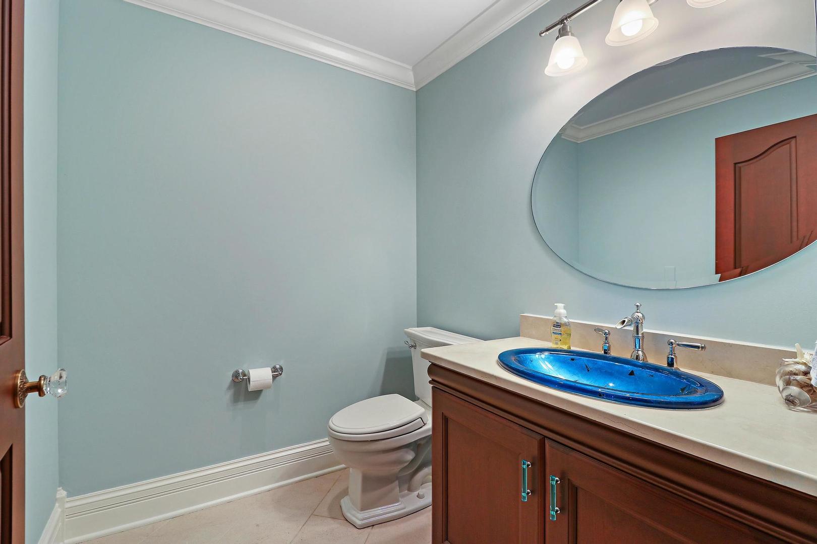 34 Abbey Woods Drive, Barrington Hills, IL 60010