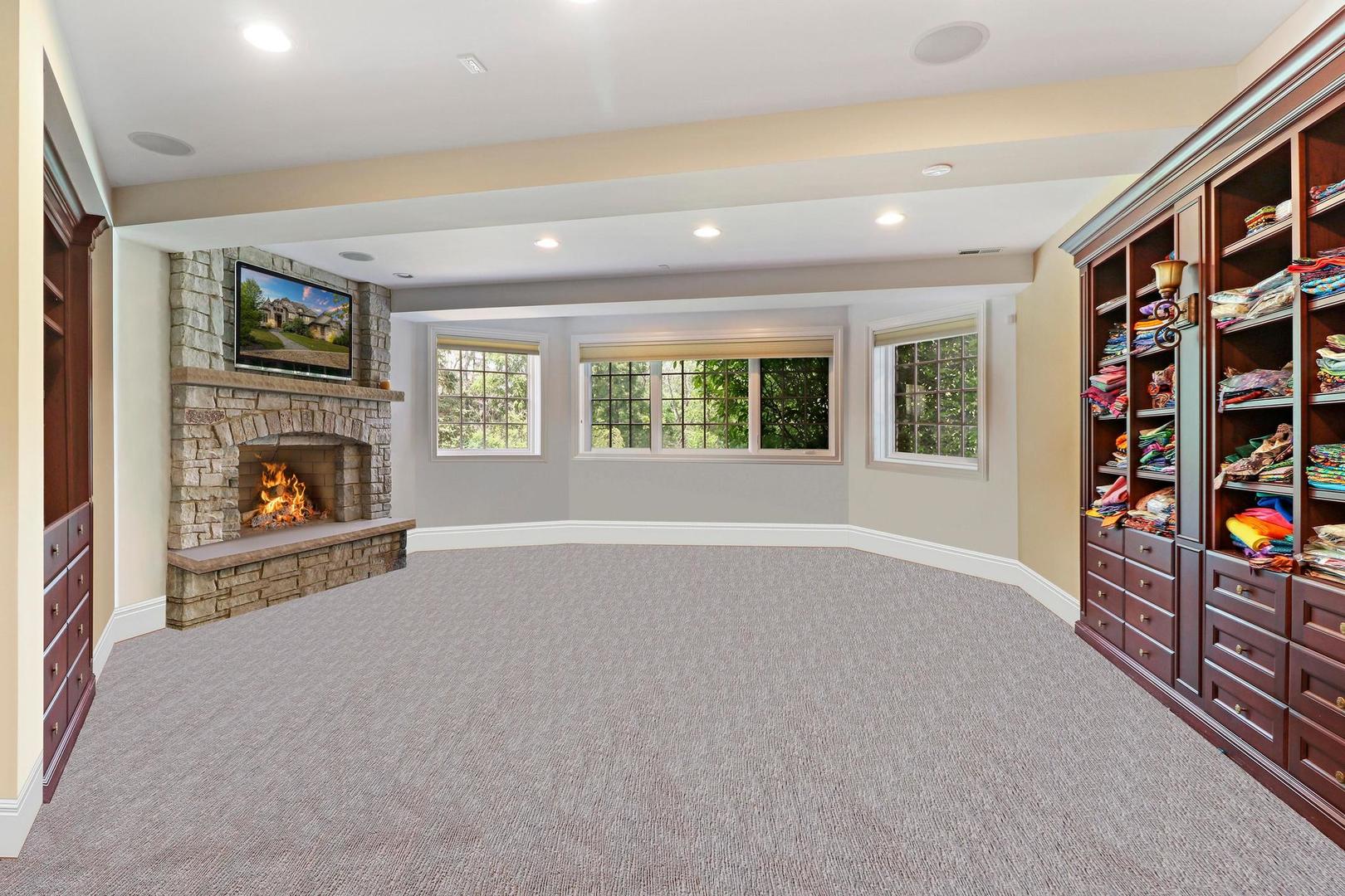 34 Abbey Woods Drive, Barrington Hills, IL 60010