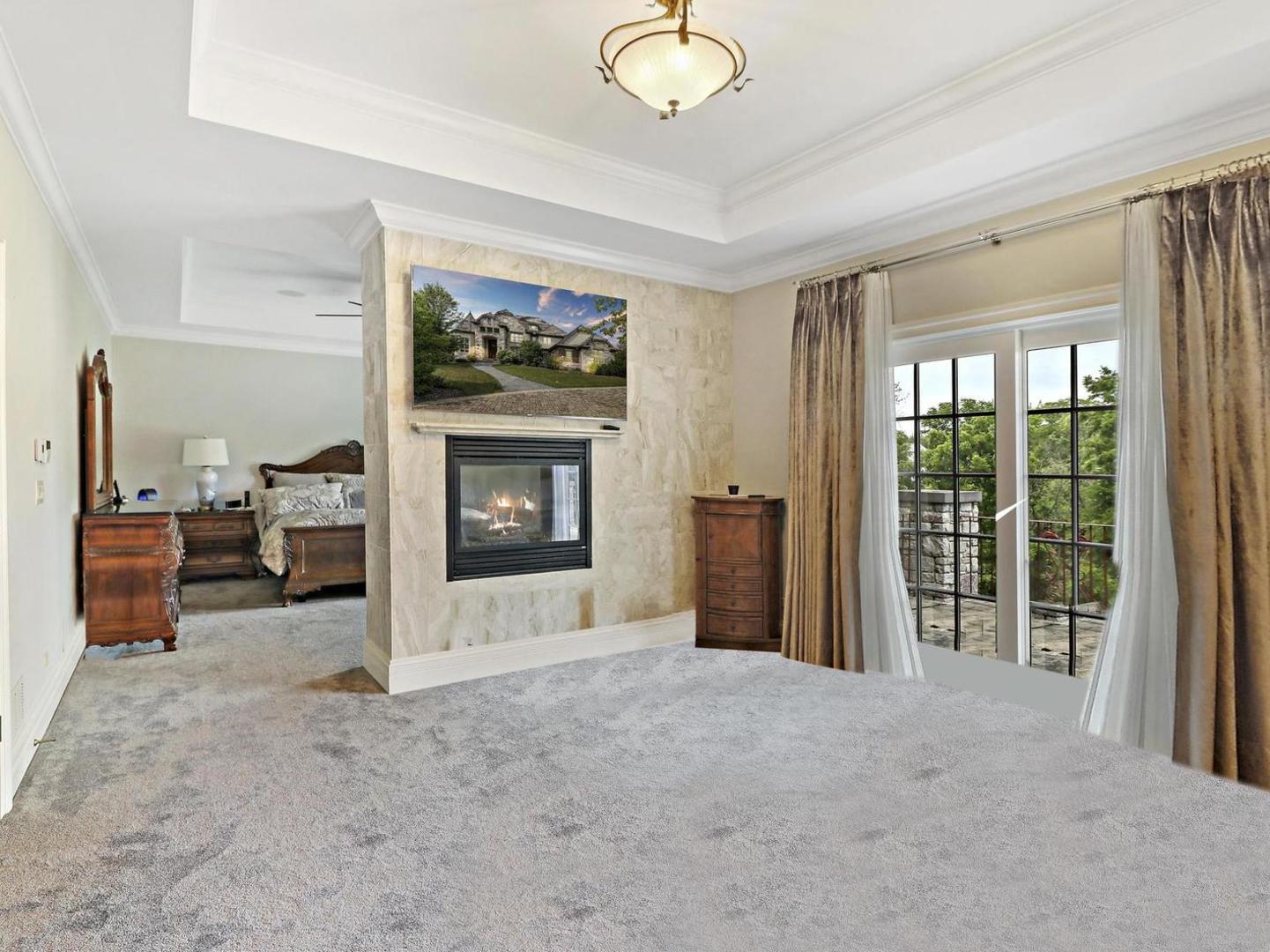 34 Abbey Woods Drive, Barrington Hills, IL 60010