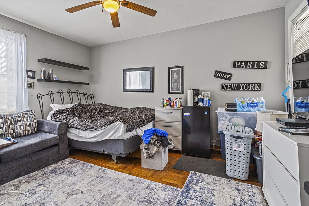 9100 S 55th Avenue, Oak Lawn, IL 60453