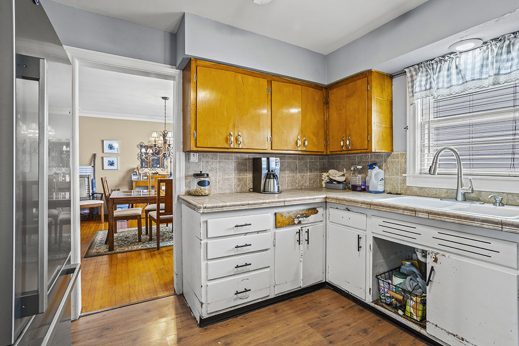 9100 S 55th Avenue, Oak Lawn, IL 60453