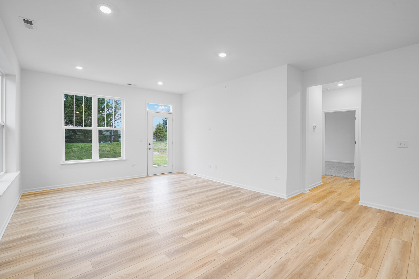 12215 Barcroft Circle, Huntley, IL 60142