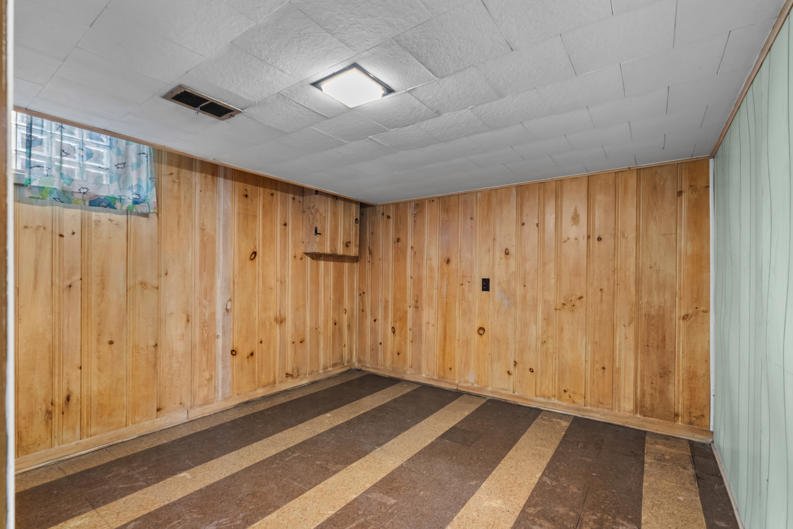 8222 S Kildare Avenue, Chicago, IL 60652