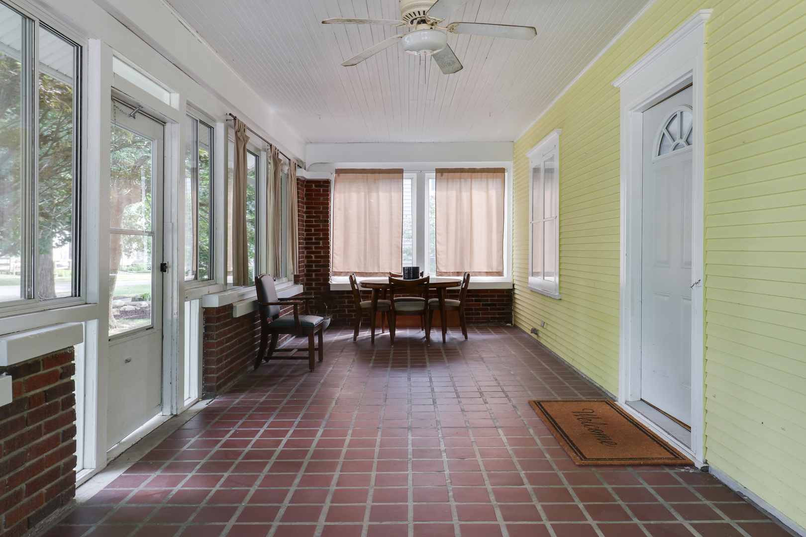 106 W Boundary Street, Stanford, IL 61774