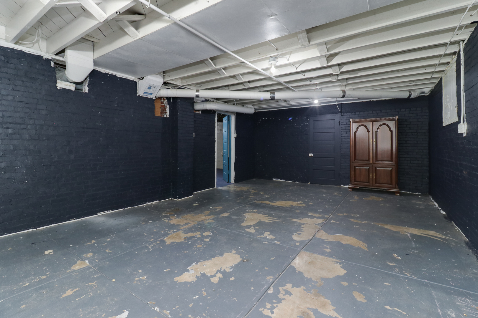 106 W Boundary Street, Stanford, IL 61774