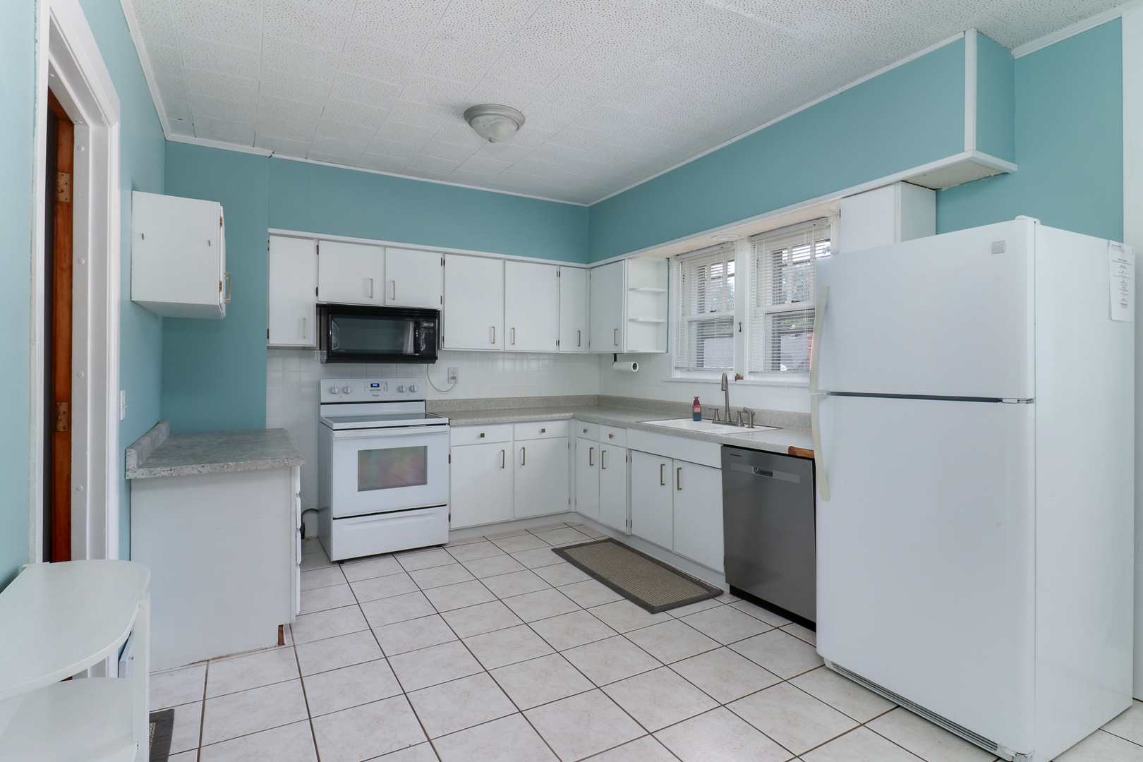 106 W Boundary Street, Stanford, IL 61774