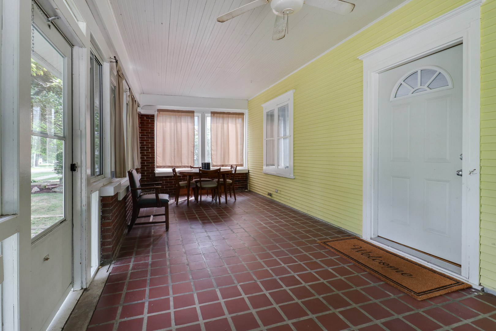 106 W Boundary Street, Stanford, IL 61774