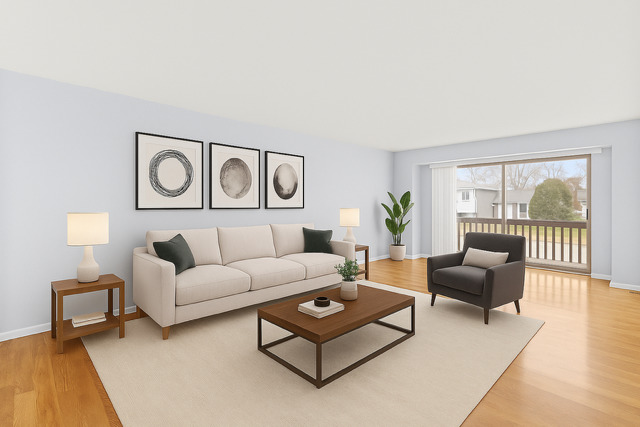 3026 Roberts Drive #7, Woodridge, IL 60517