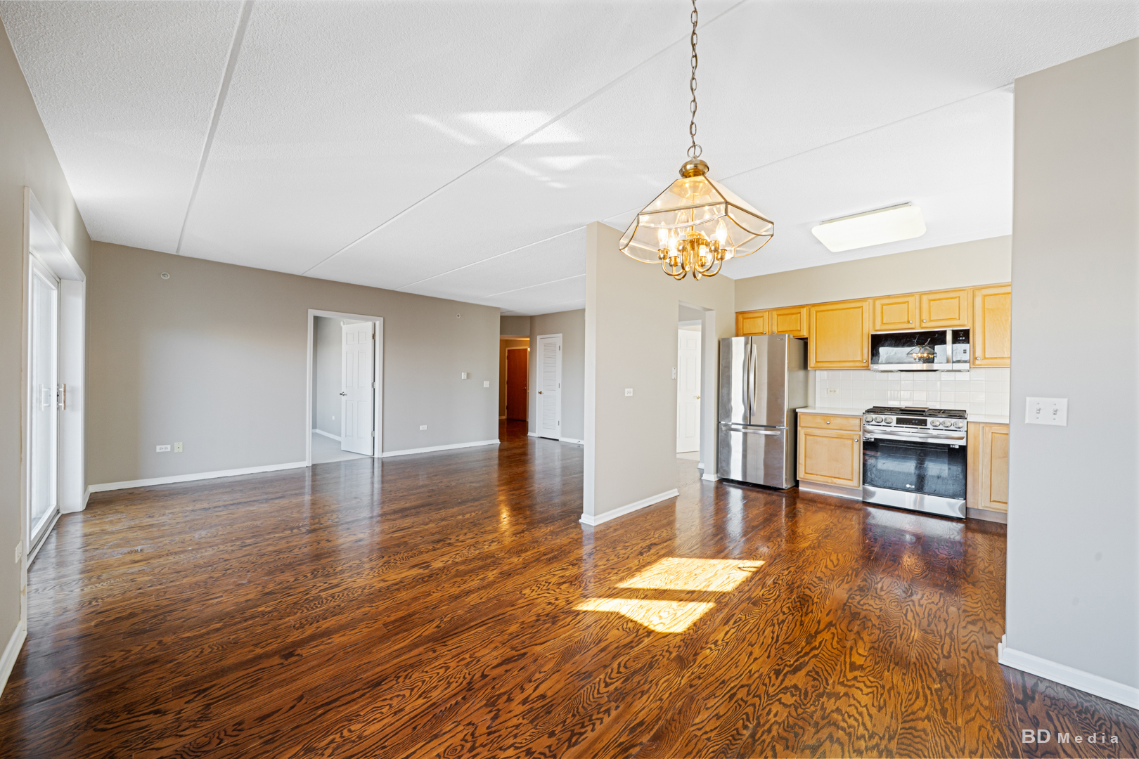 104 N Plum Grove Road #400, Palatine, IL 60067