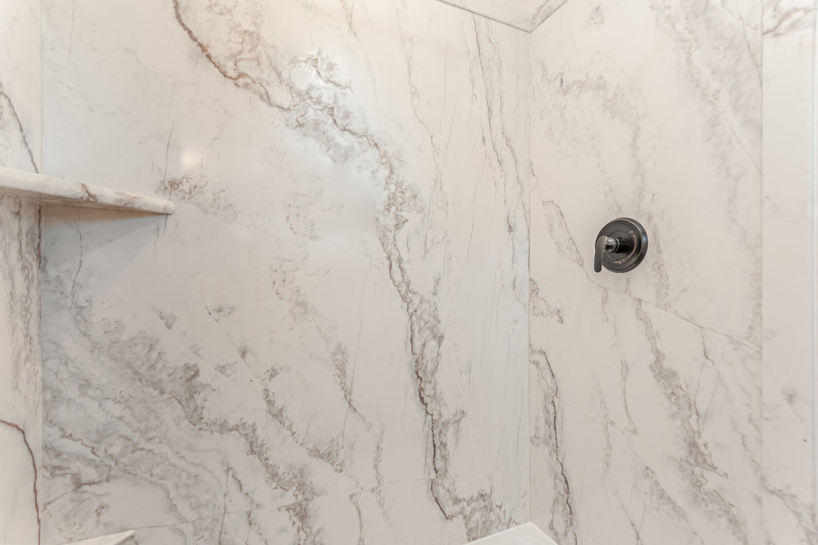 2380 Chestnut Lane, Morris, IL 60450