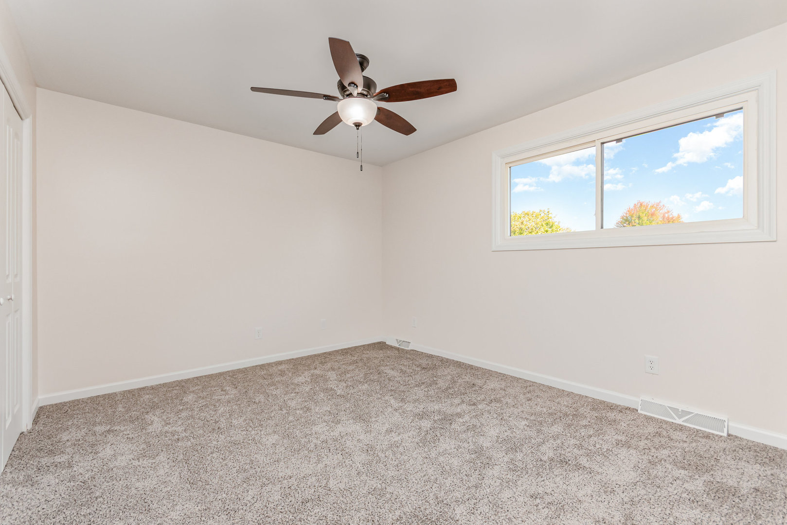 2380 Chestnut Lane, Morris, IL 60450