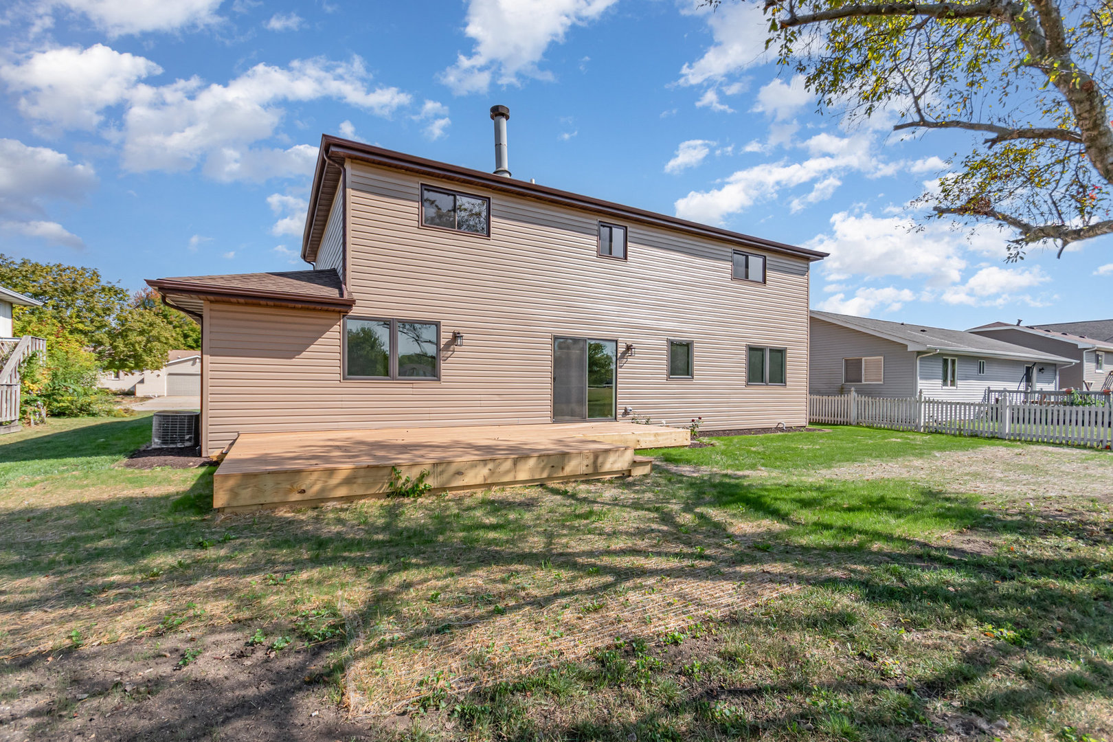 2380 Chestnut Lane, Morris, IL 60450