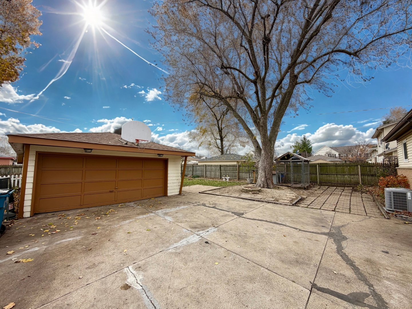 539 W Rose Avenue, Addison, IL 60101