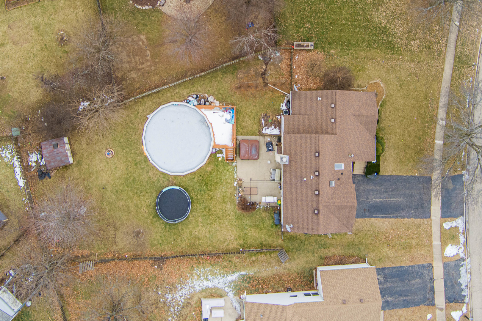 4015 Peartree Drive, Lake In The Hills, IL 60156