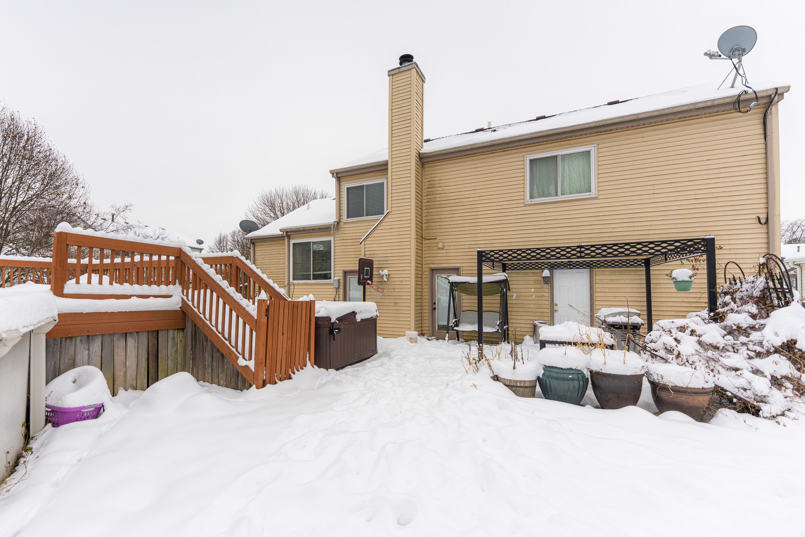 4015 Peartree Drive, Lake In The Hills, IL 60156