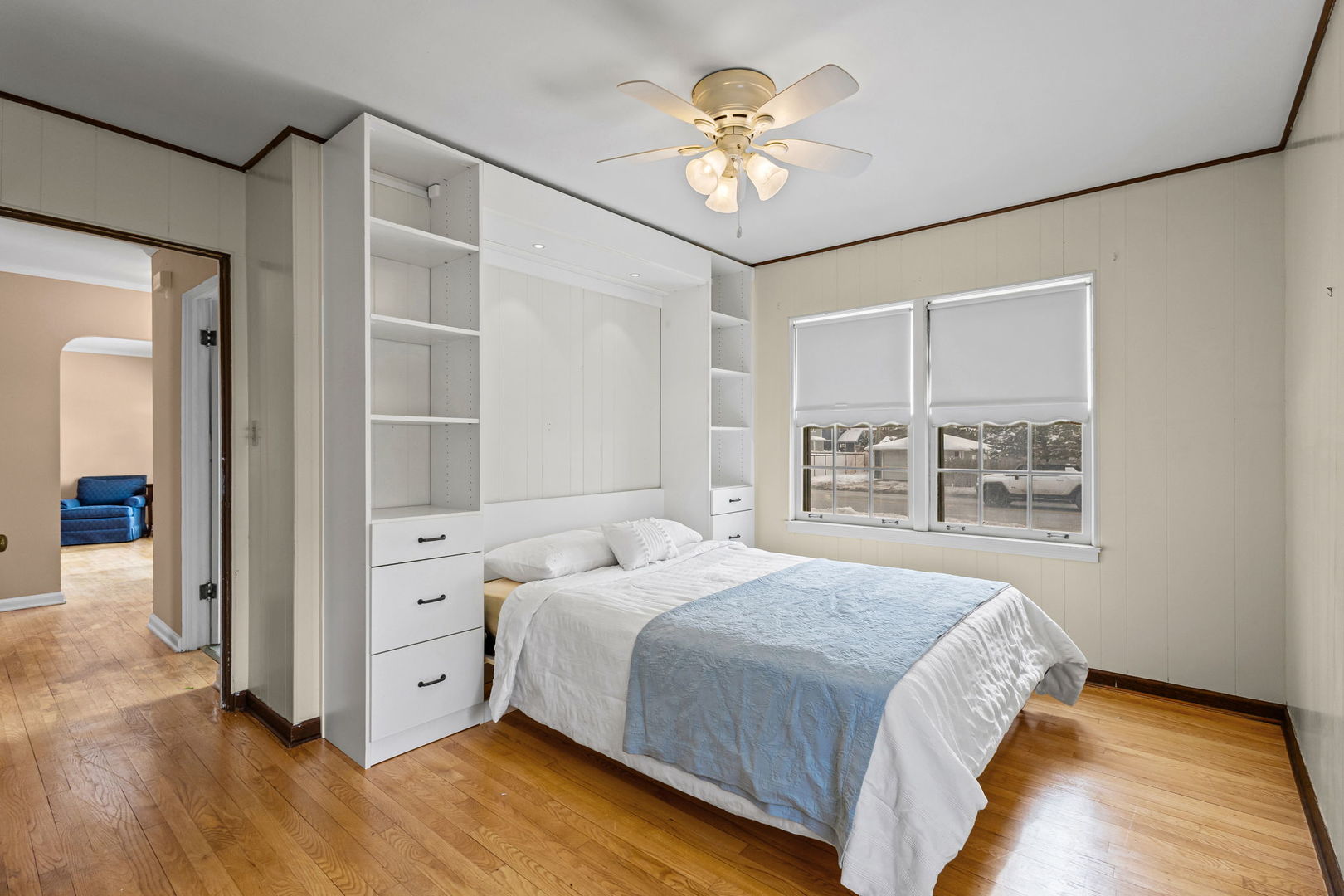 407 W North Avenue, Elmhurst, IL 60126