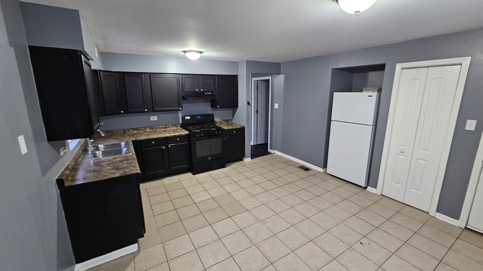 371 MACKINAW Avenue #2, Calumet City, IL 60409