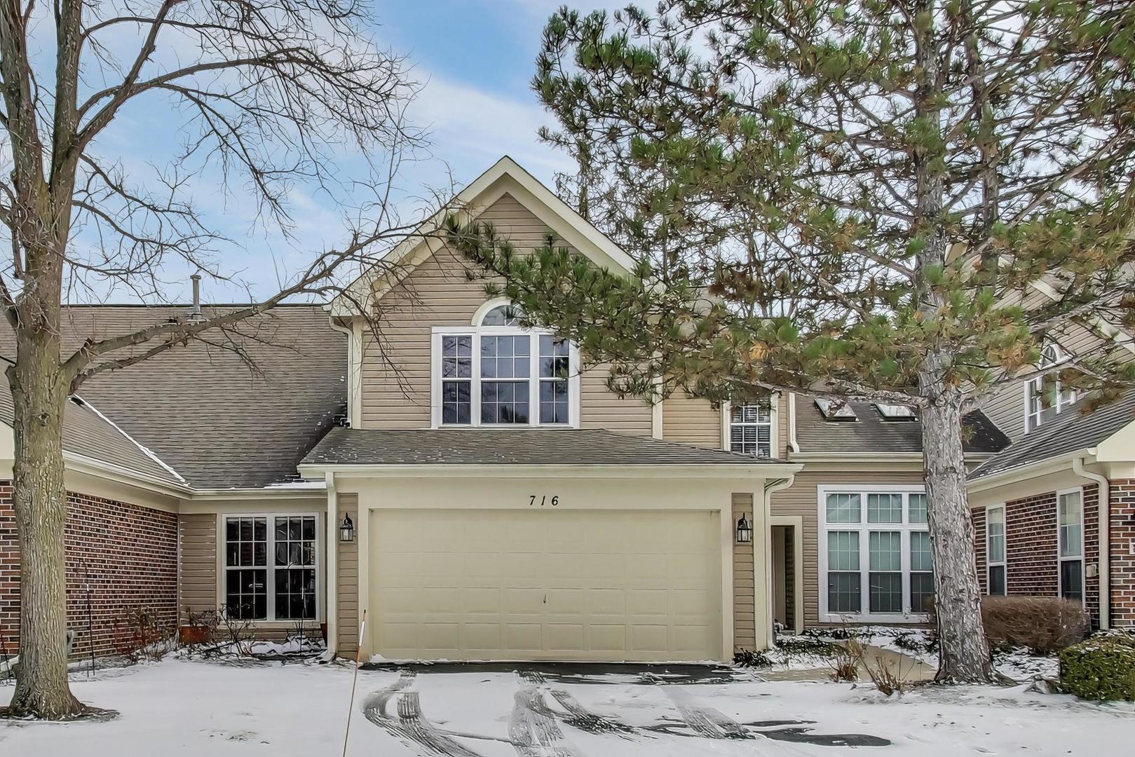 716 Clover Hill Court, Elk Grove Village, IL 60007