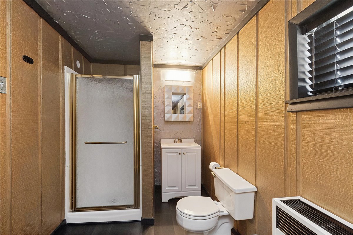 3640 S Lowe Avenue, Chicago, IL 60609