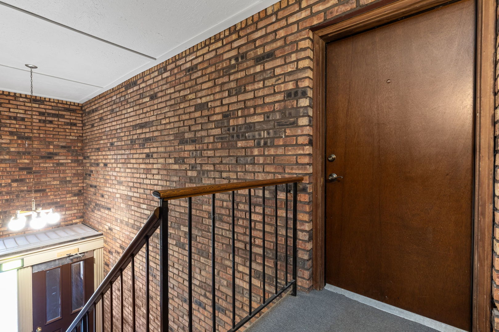 11134 Northwest Road #2C, Palos Hills, IL 60465