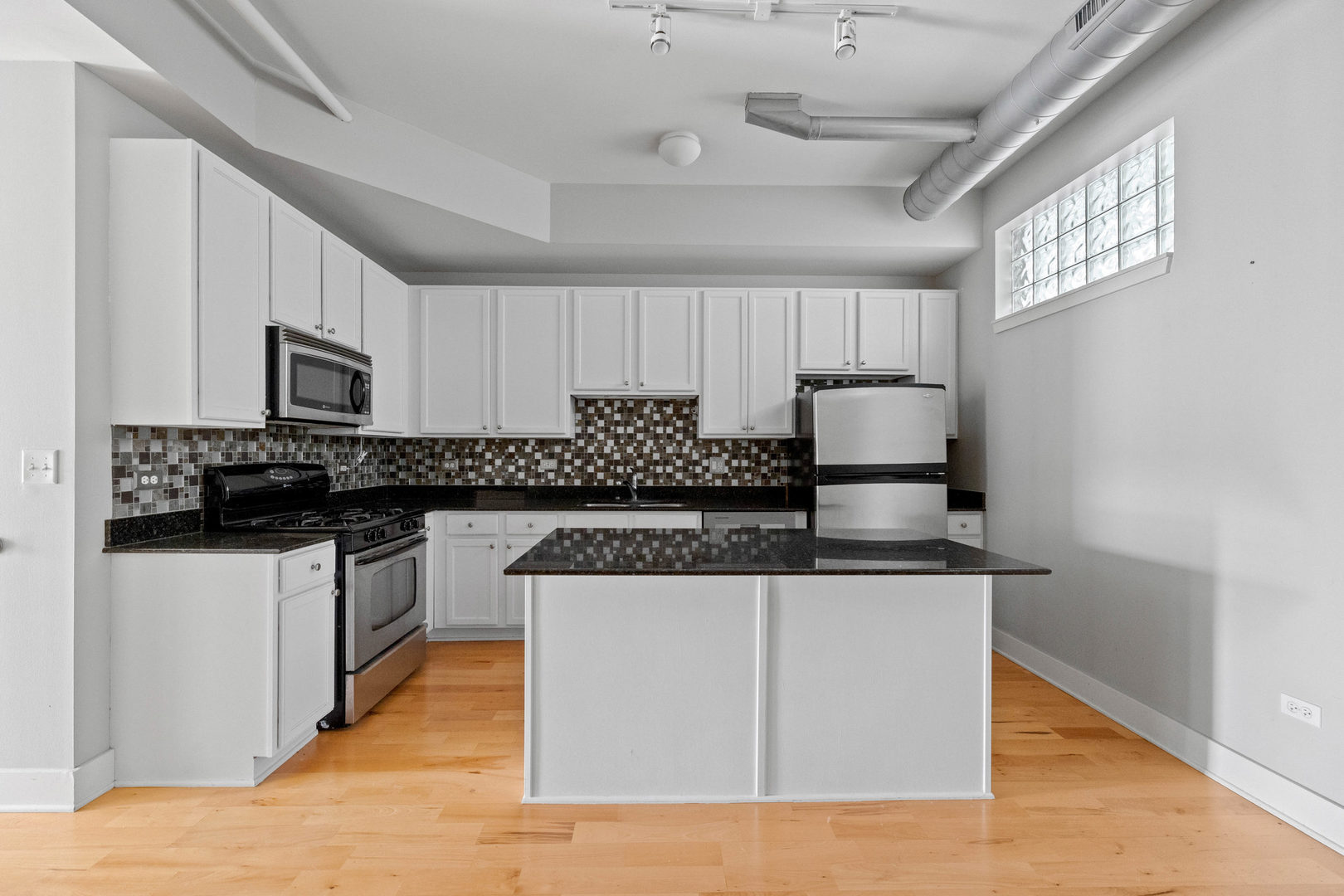 345 Front Street #2209, Lemont, IL 60439