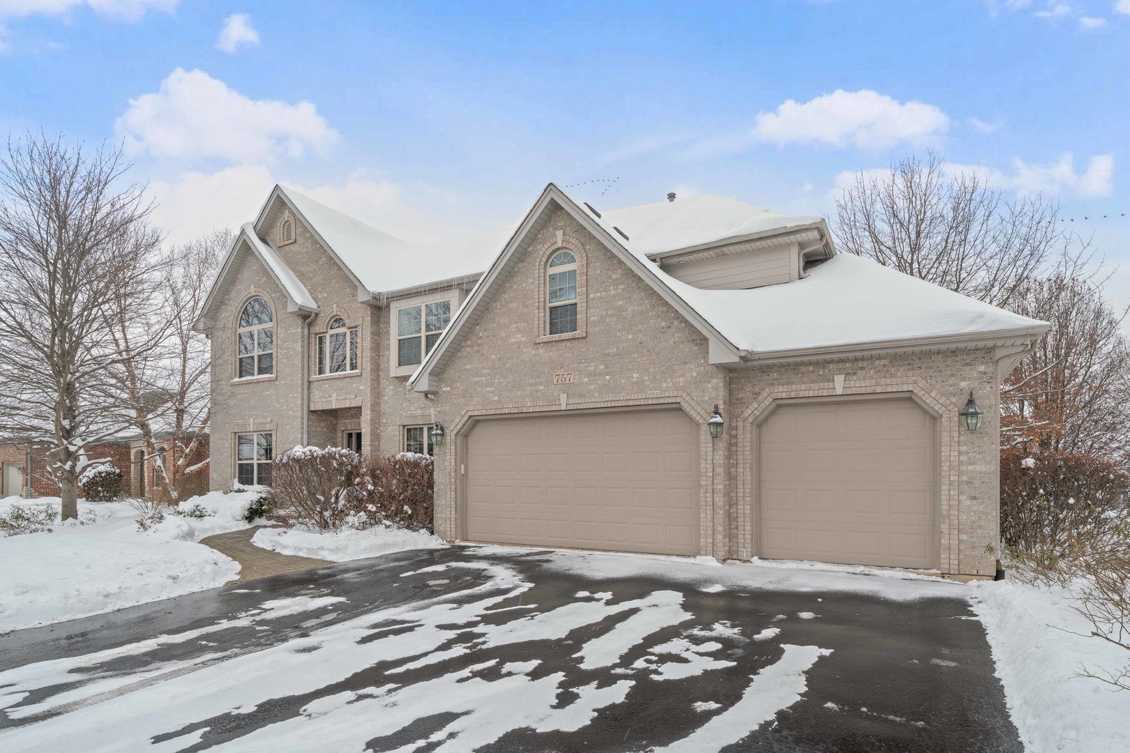 757 Merrill New Road, Sugar Grove, IL 60554