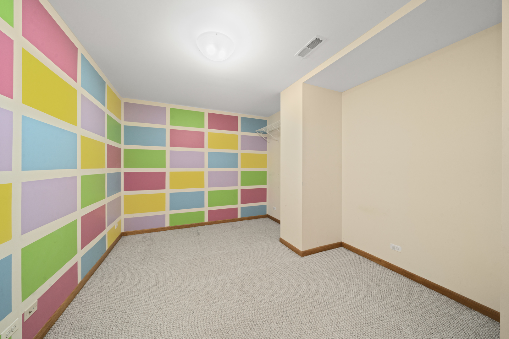 757 Merrill New Road, Sugar Grove, IL 60554