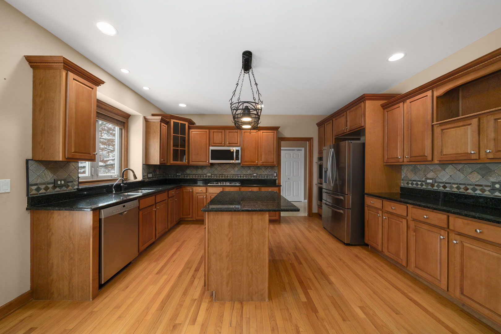 757 Merrill New Road, Sugar Grove, IL 60554