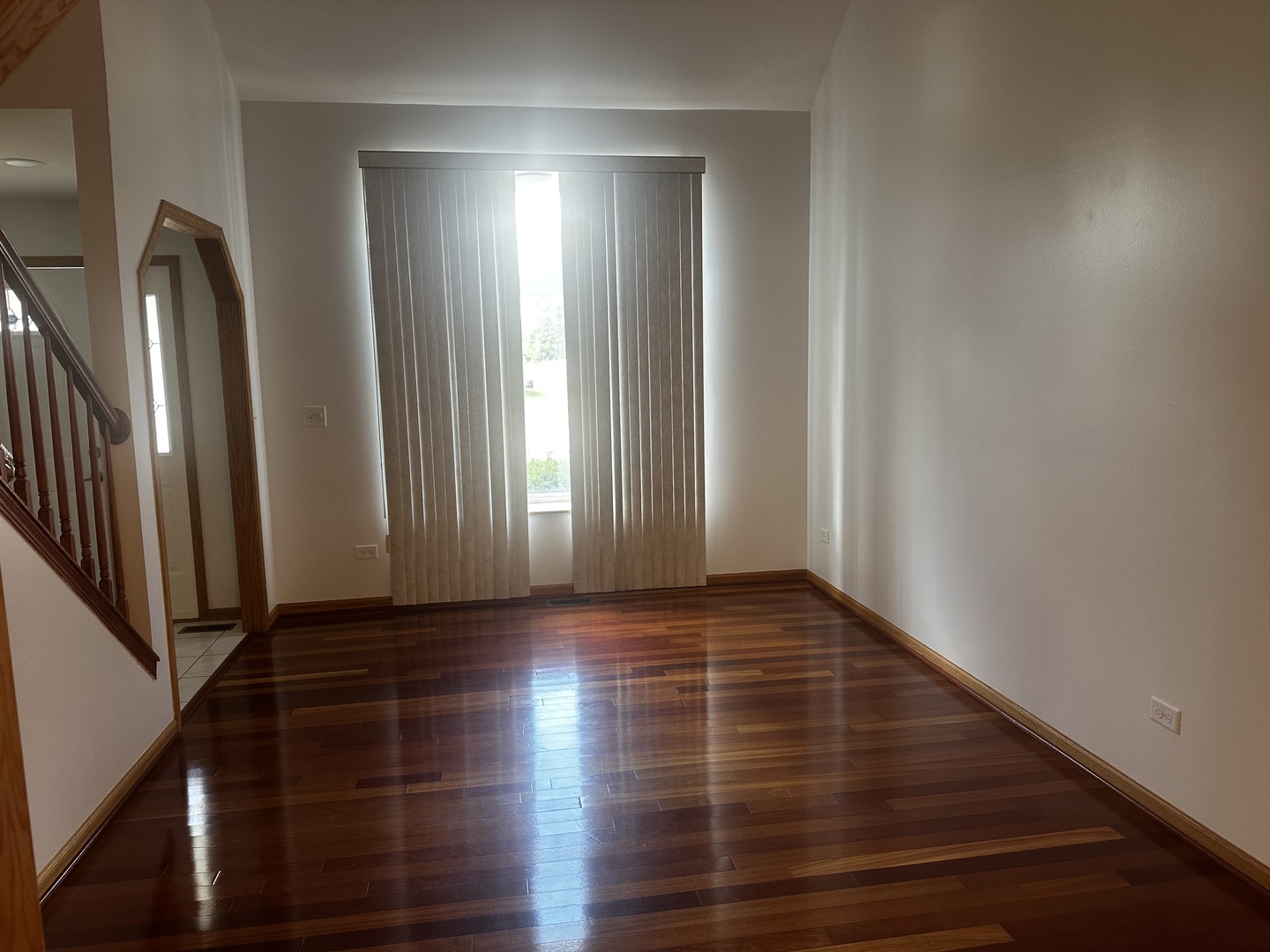 9003 Milford Court, Hickory Hills, IL 60457