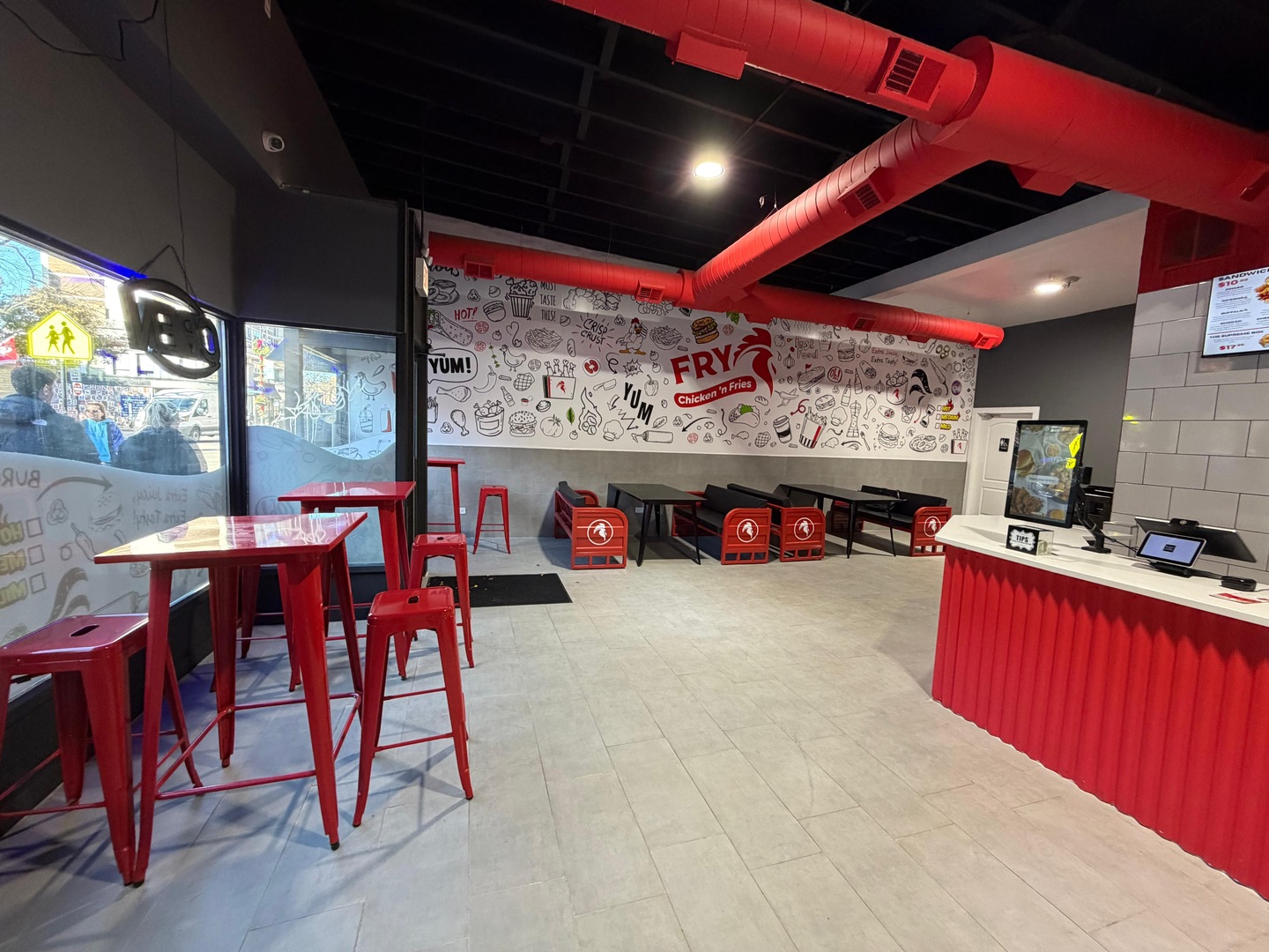 2441 N Clark Street, Chicago, IL 60614