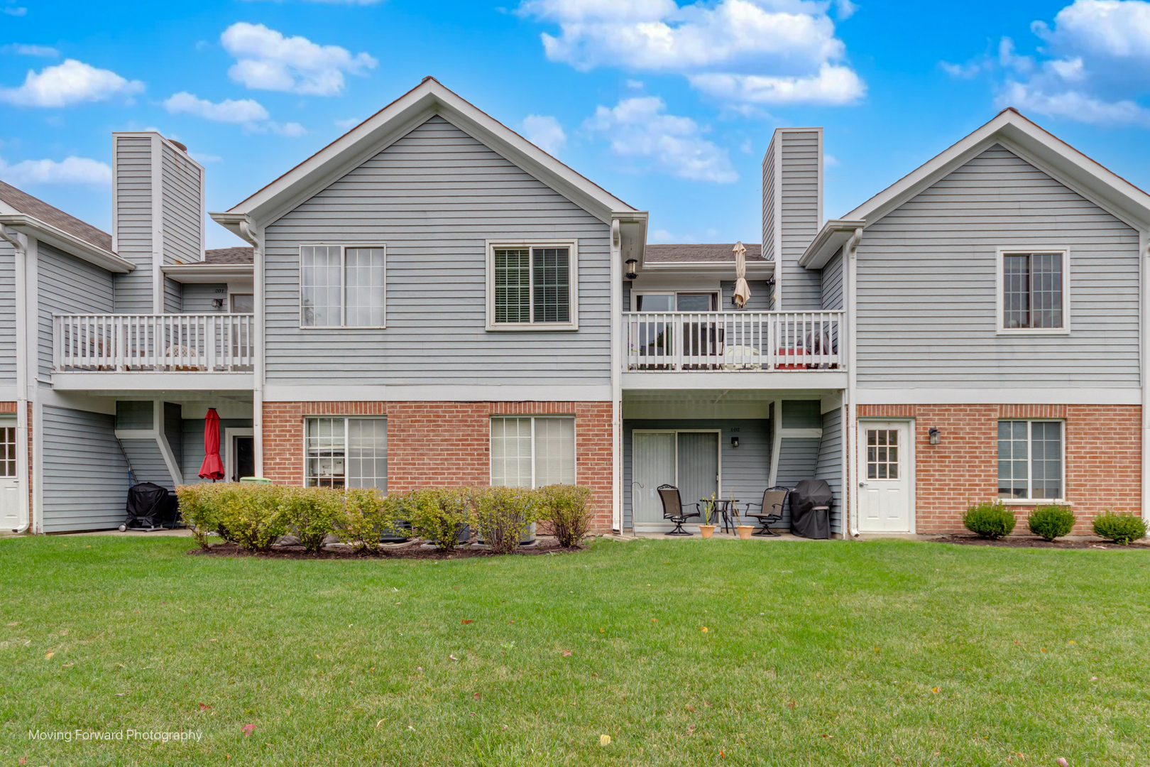 873 Quin Court #202, Naperville, IL 60563