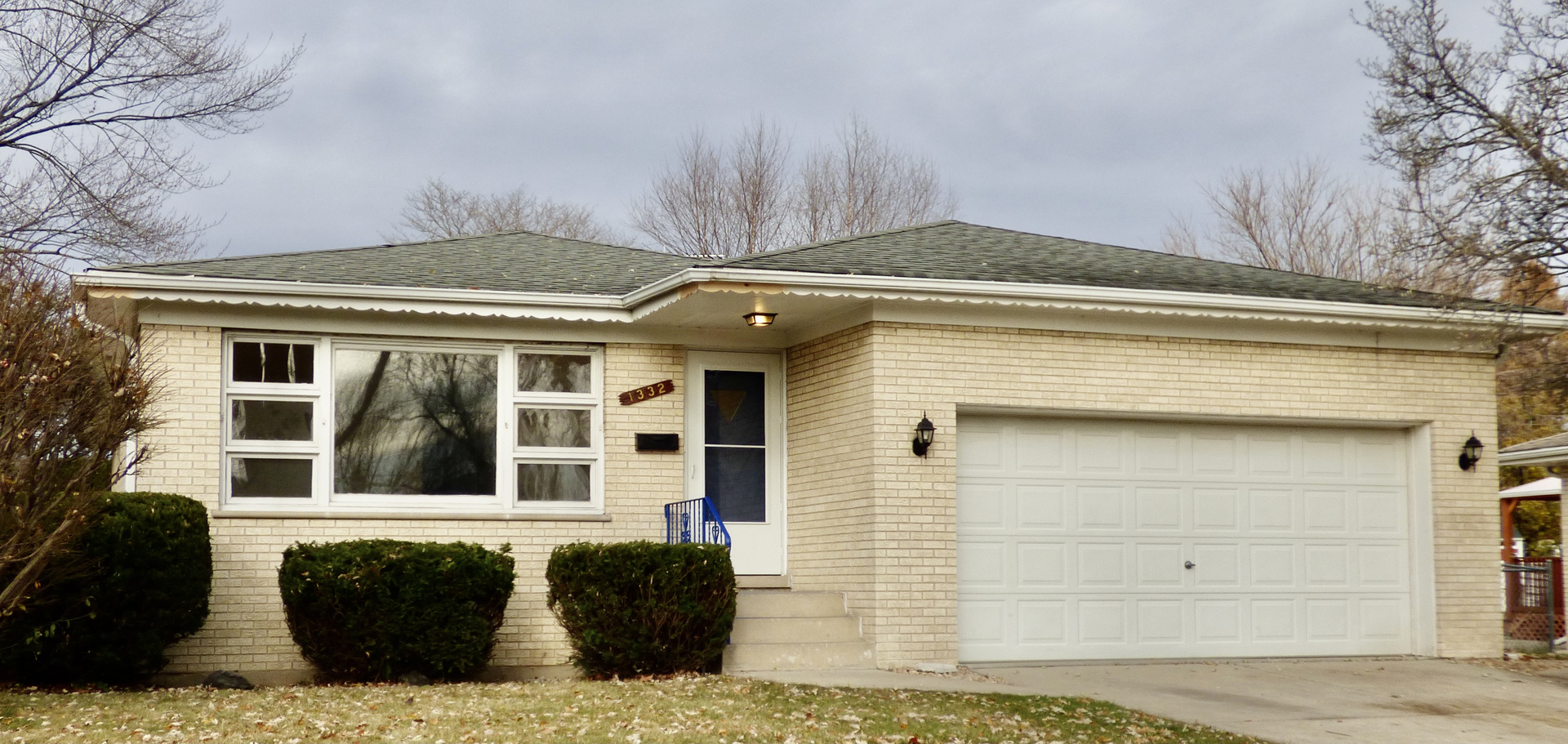 1332 W Mulloy Drive, Addison, IL 60101