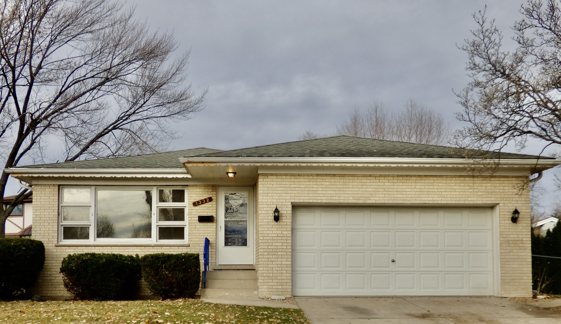 1332 W Mulloy Drive, Addison, IL 60101