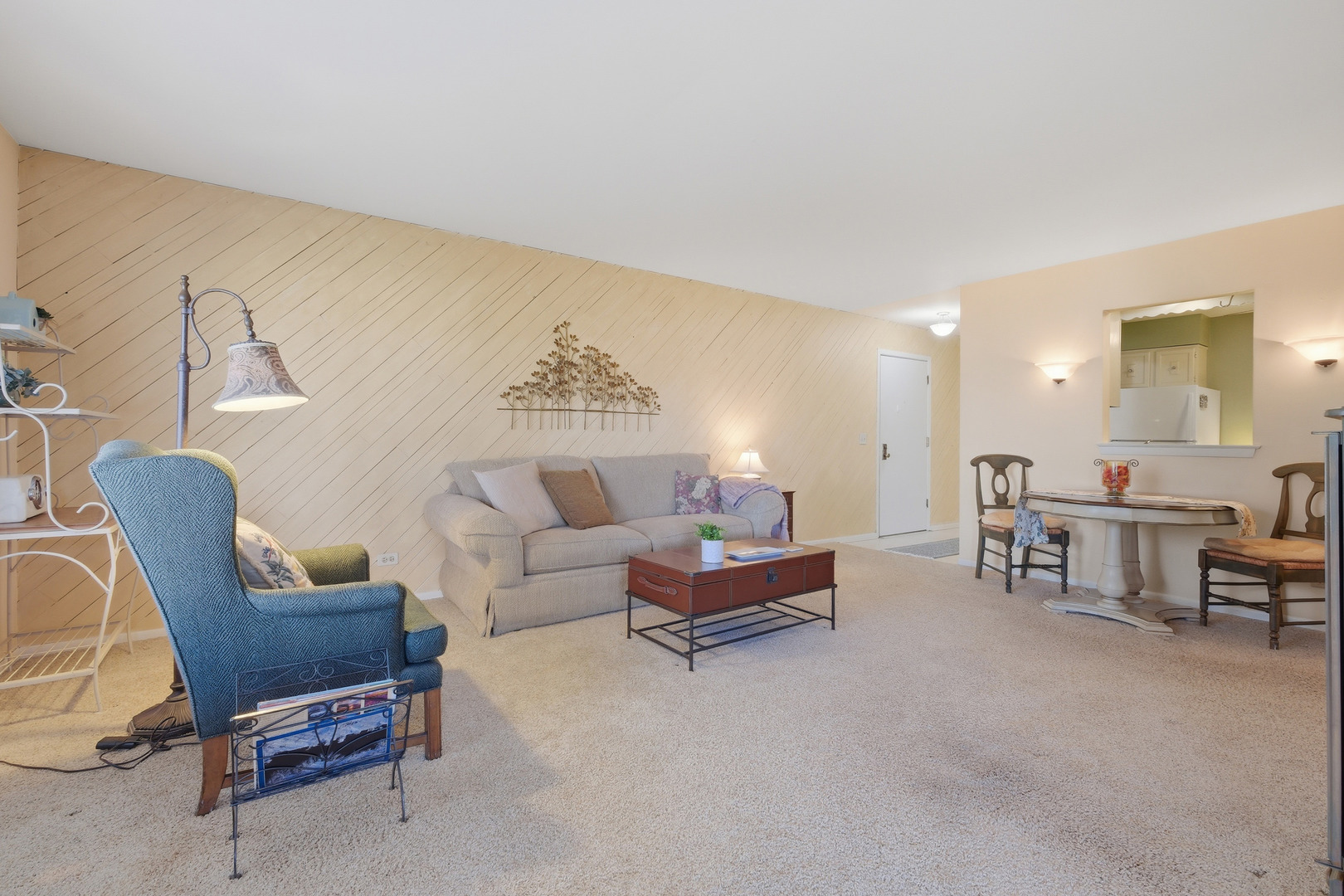 1365 N Sterling Avenue #214D, Palatine, IL 60067