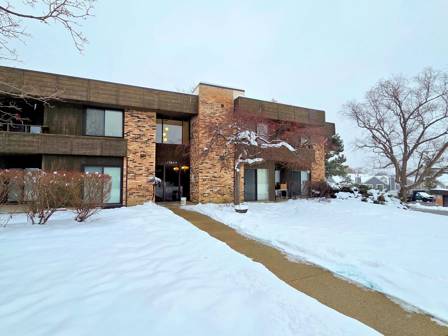 1365 N Sterling Avenue #214D, Palatine, IL 60067