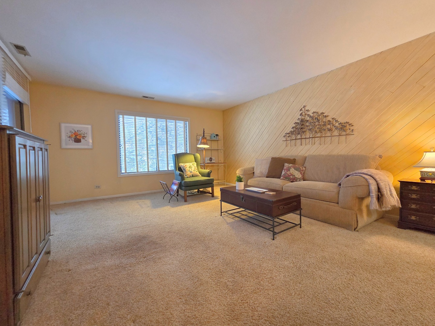 1365 N Sterling Avenue #214D, Palatine, IL 60067