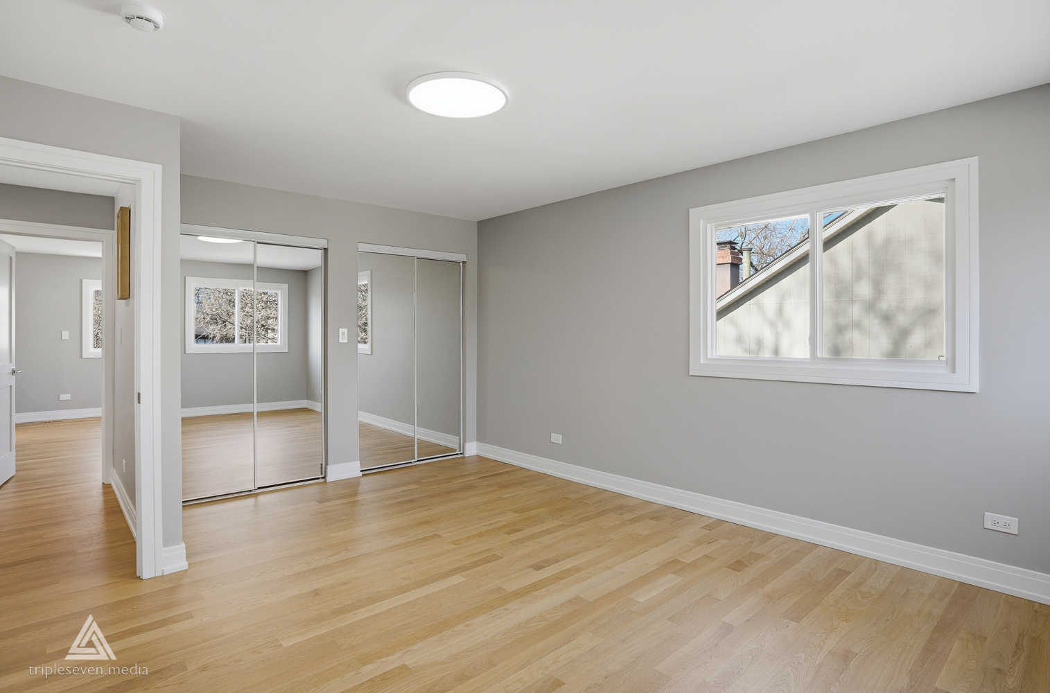 904 Hillview Drive, Lemont, IL 60439