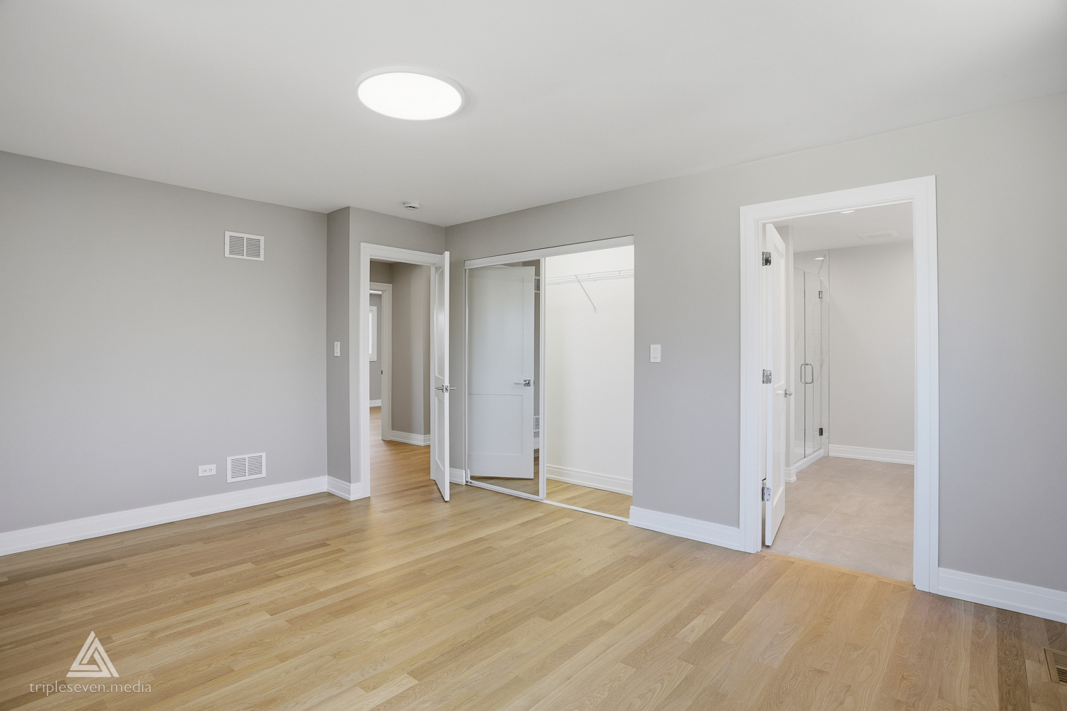 904 Hillview Drive, Lemont, IL 60439