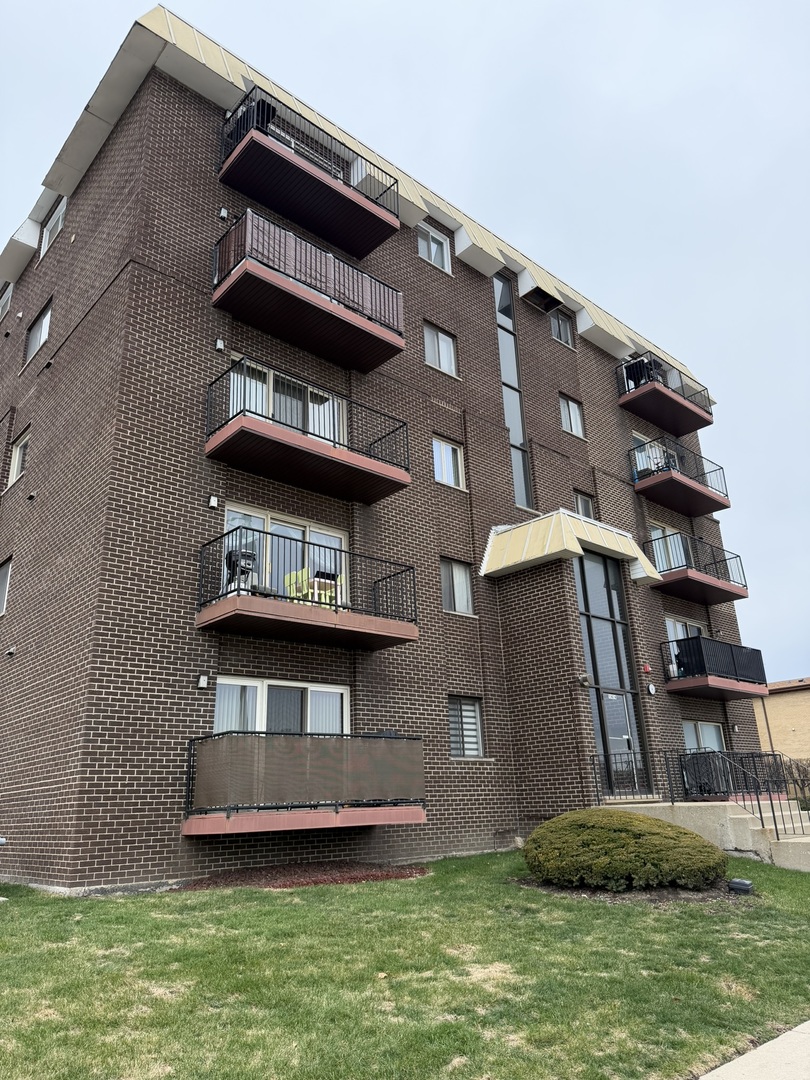 10424 Central Avenue #3NE, Oak Lawn, IL 60453