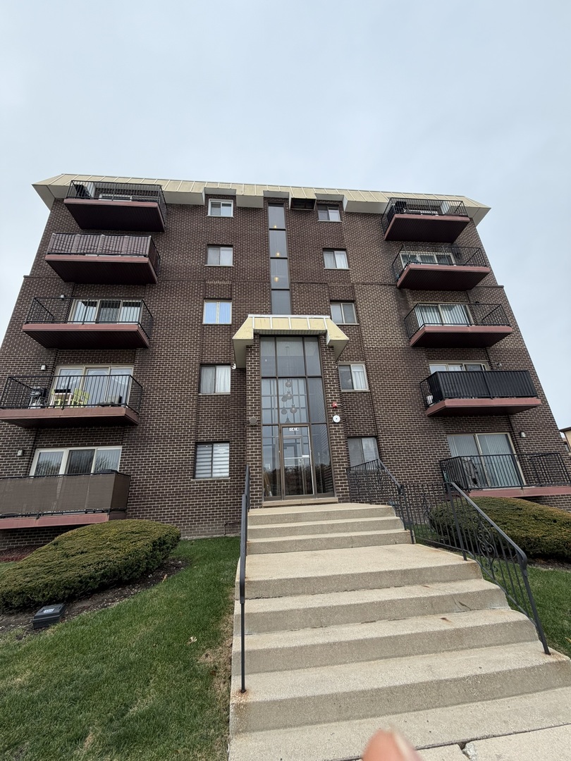 10424 Central Avenue #3NE, Oak Lawn, IL 60453