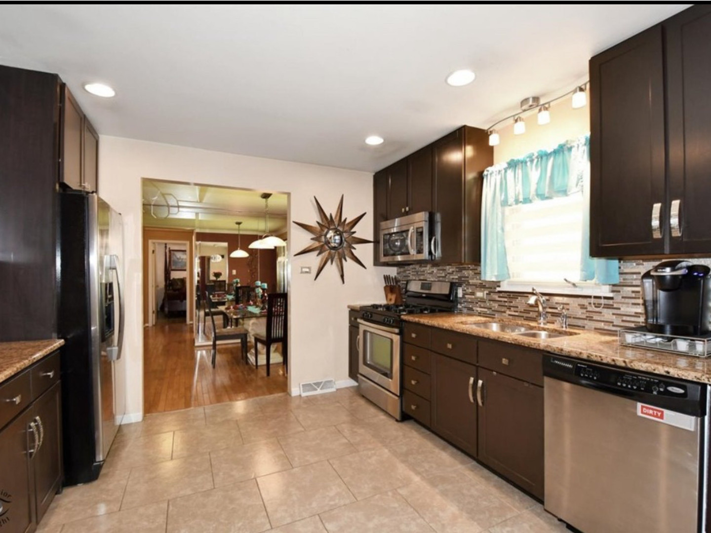 15252 WATERMAN Drive, South Holland, IL 60473