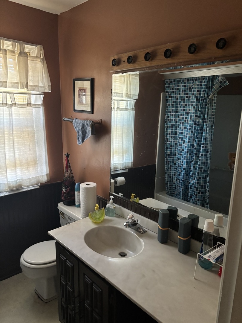 18419 Gottschalk Avenue, Homewood, IL 60430