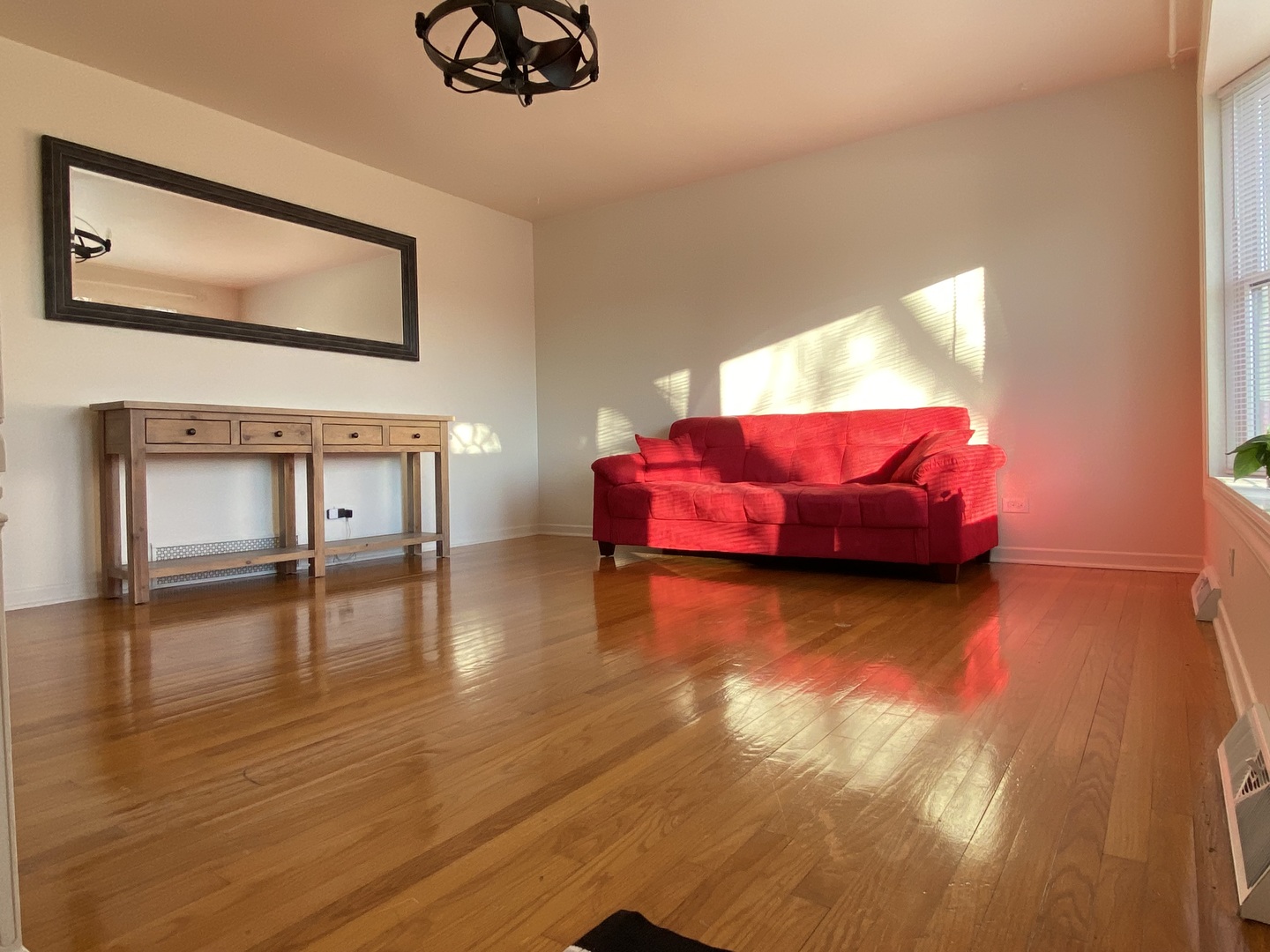 1106 S Robert Drive, Mount Prospect, IL 60056