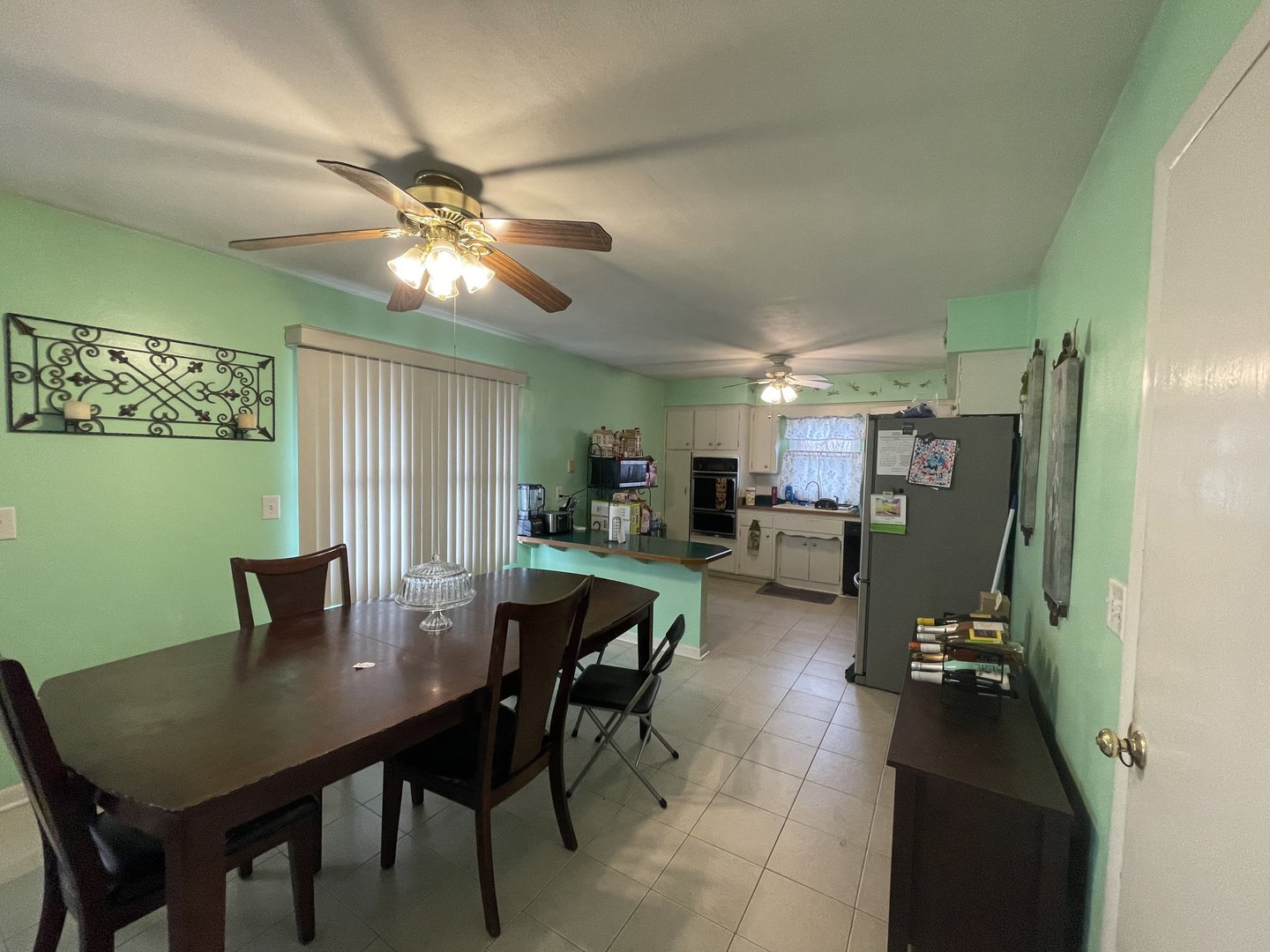 1949 Will James Road, Rockford, IL 61109