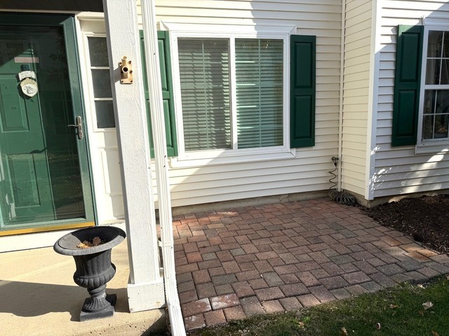 2298 Reflections Drive #2298, Aurora, IL 60502