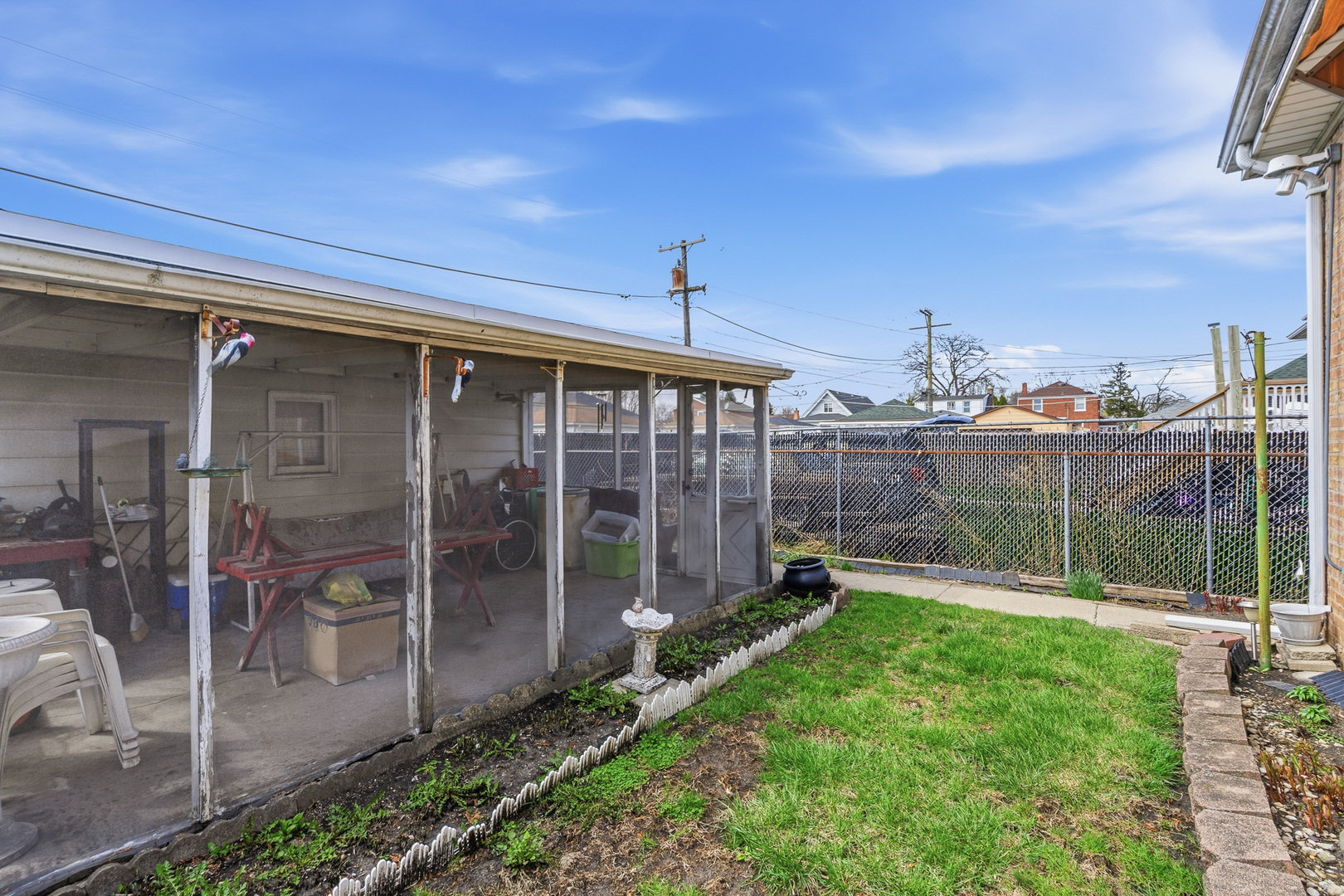 624 S 17th Avenue, Maywood, IL 60153