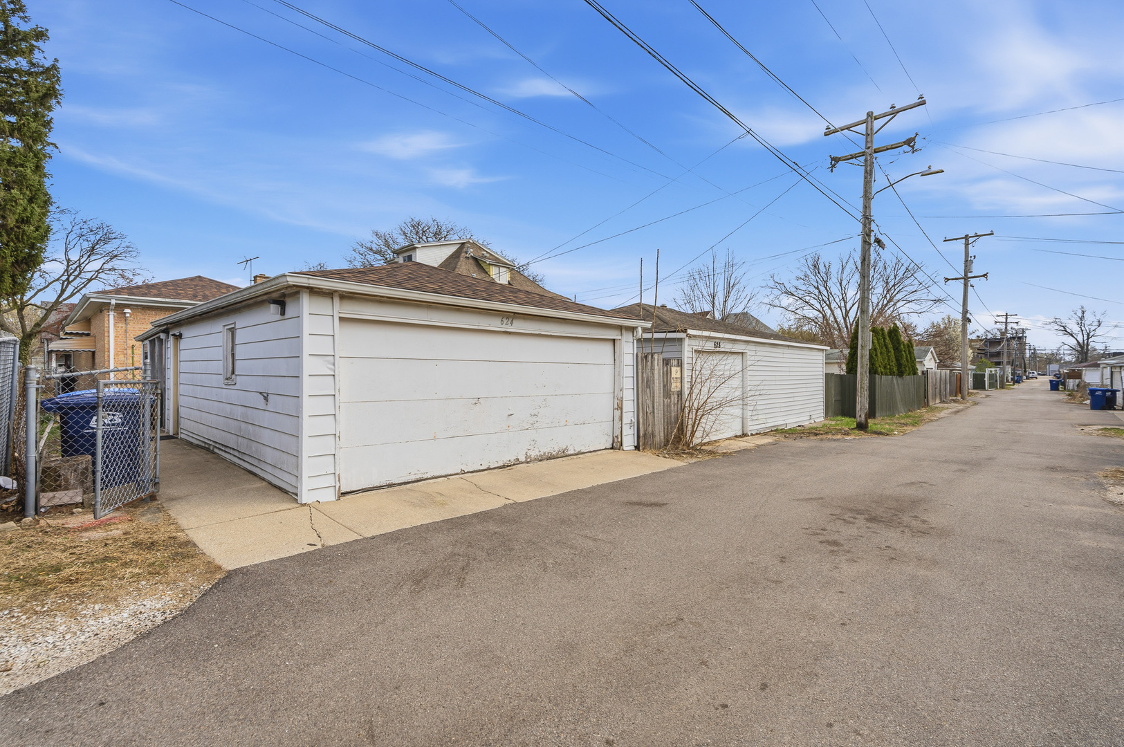 624 S 17th Avenue, Maywood, IL 60153