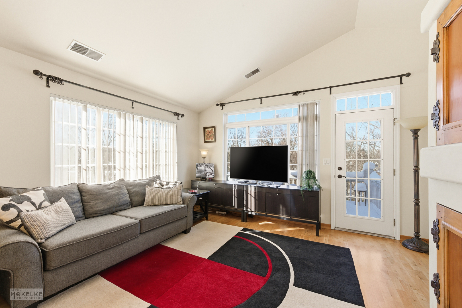 31502 Kline Circle, Warrenville, IL 60555