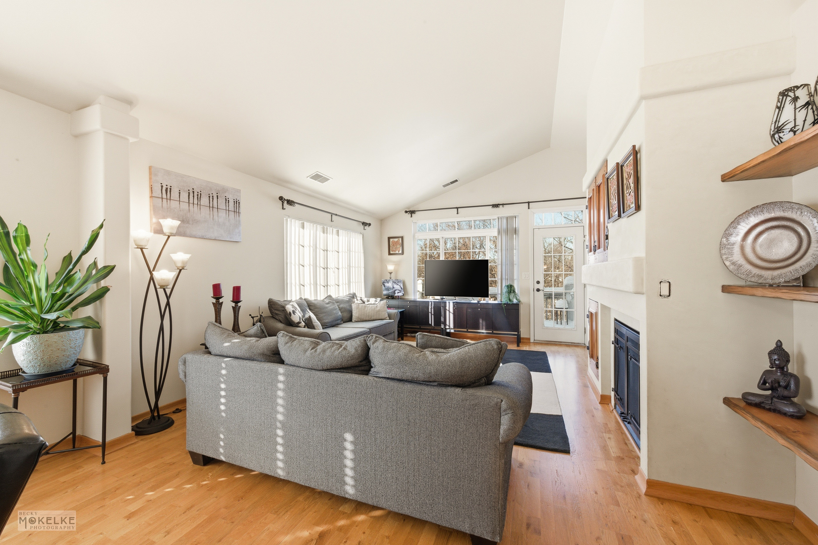 31502 Kline Circle, Warrenville, IL 60555