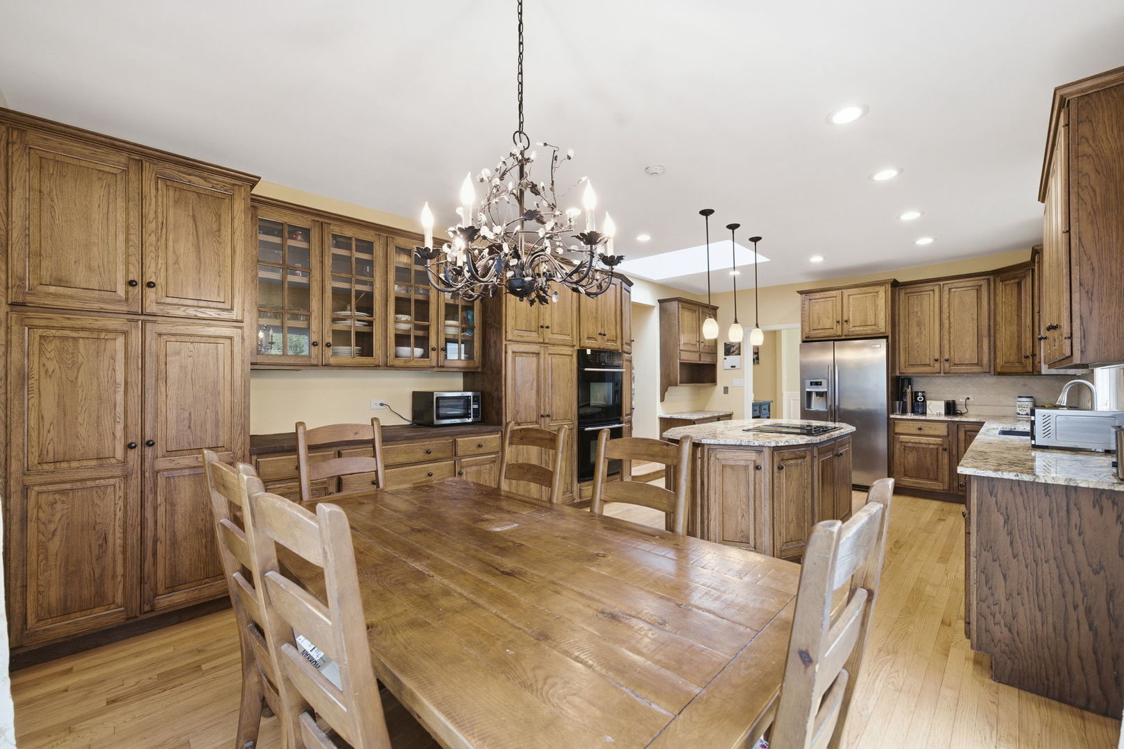 5523 S Garfield Street, Hinsdale, IL 60521